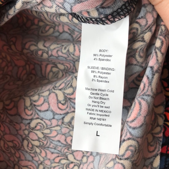 LULAROE || RANDY SHIRT - Picture 4 of 5